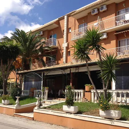 Pantheon Hall Hotel 2*